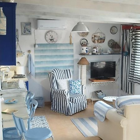 Kynosoura'S Sea View Apartment Ambelakia Luaran gambar